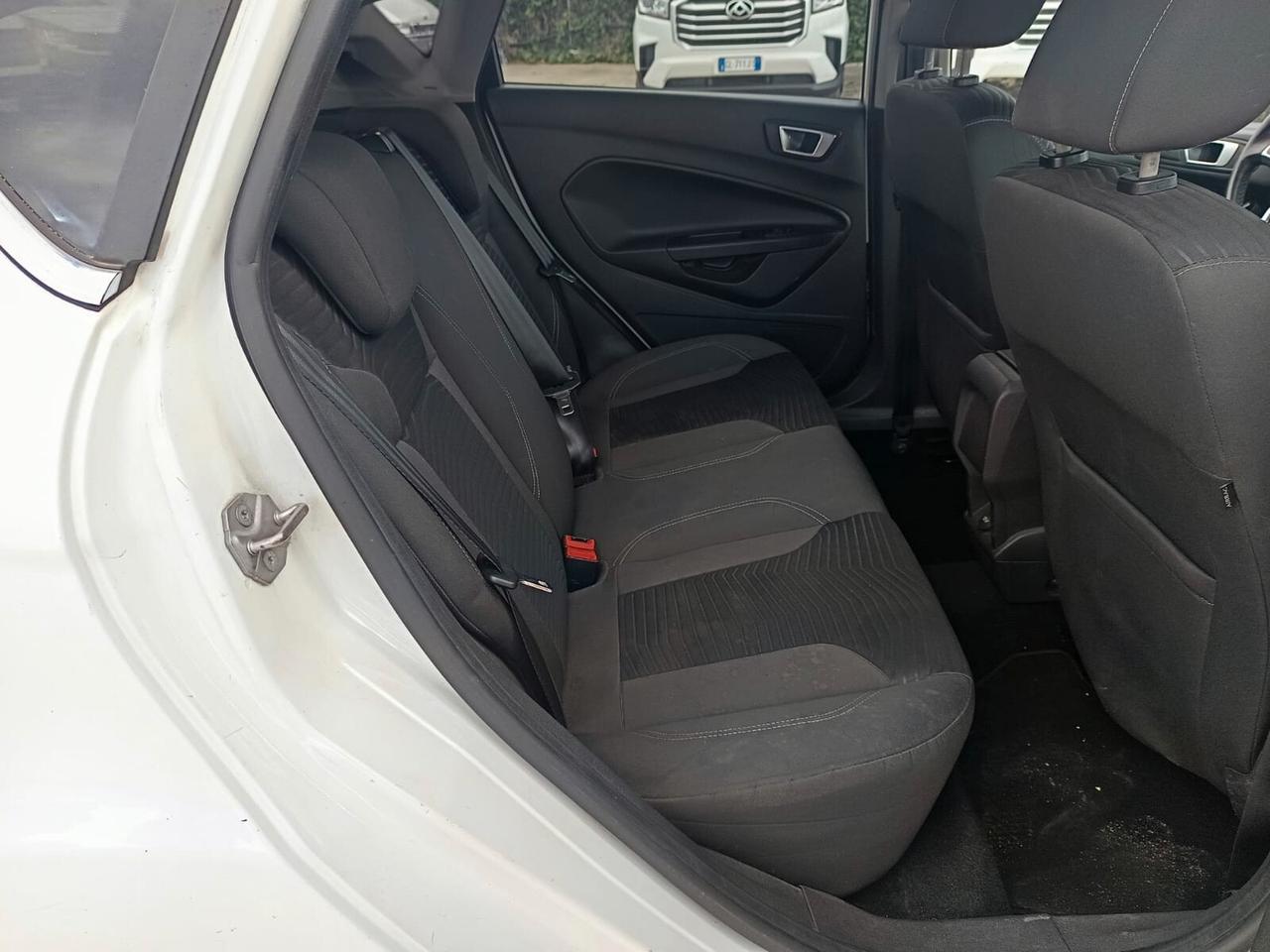 Ford Fiesta 2014 - 1.5 TDCi OK NEOP. LB AUTOMOBILI