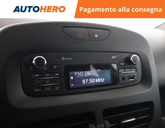 RENAULT Clio 1.2 75CV 5 porte Life