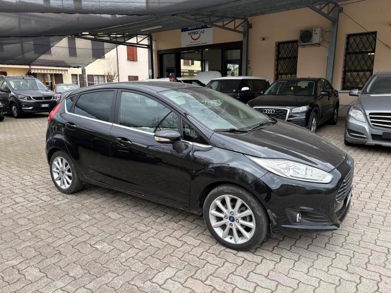Ford Fiesta 5 Porte Fiesta 5p 1.6 tdci Titanium 95cv OK NEOPATENTATO
