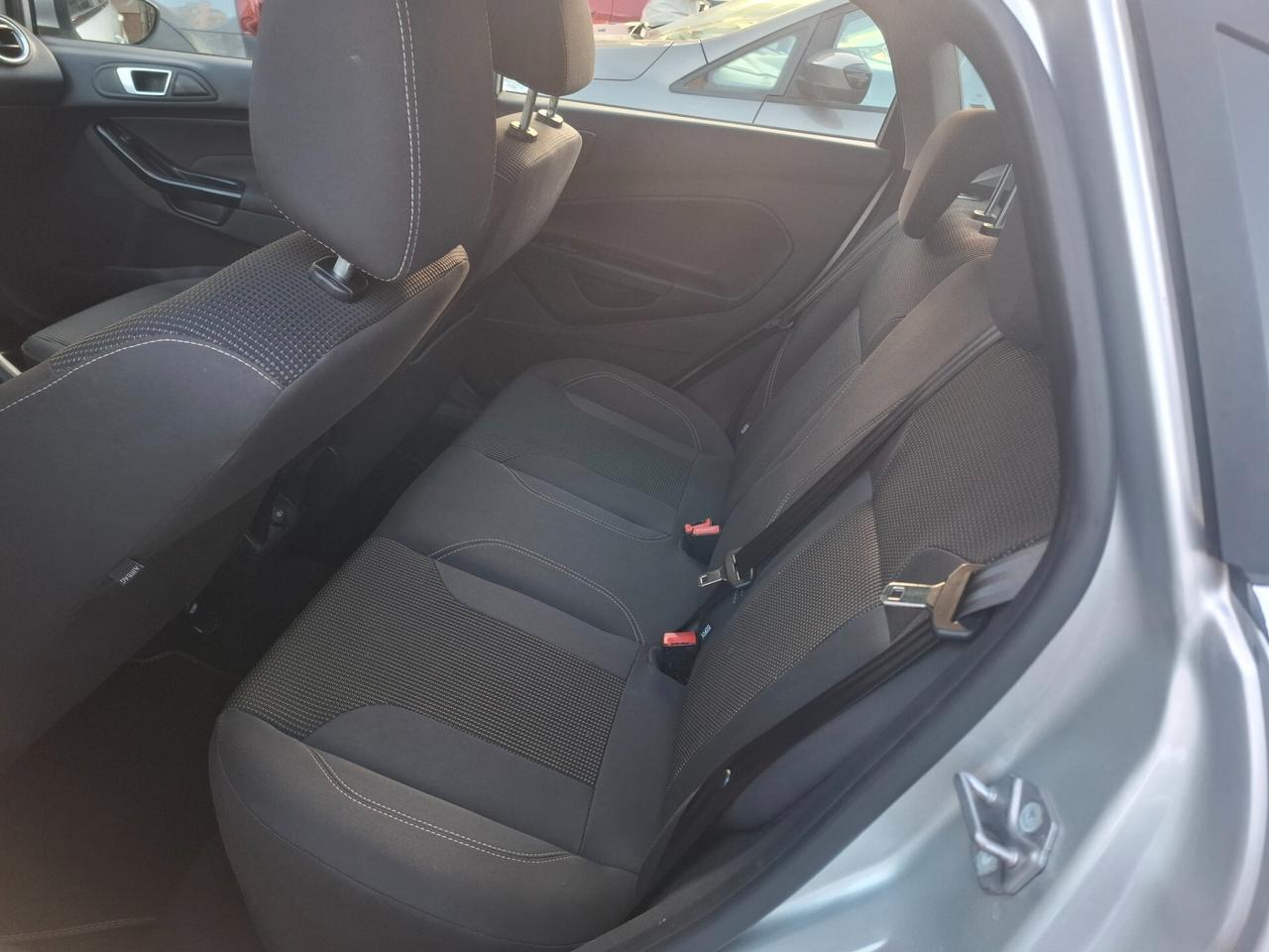 Ford Fiesta - 1.5 TDCi Titanio | Cruise Control | Ingresso senza chiave | Bluetooth |