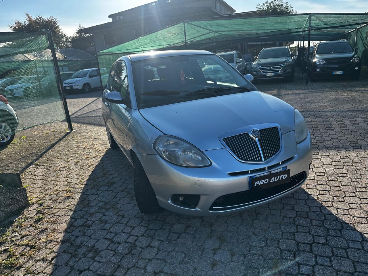 Lancia Ypsilon 1.4 Platino Ecochic GPL