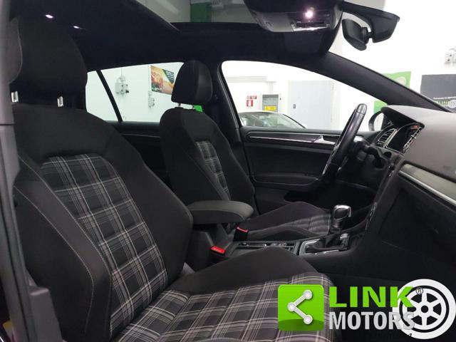 VOLKSWAGEN Golf GTD 2.0 TDI 184 CV DSG TETTO PARI AL NUOVO