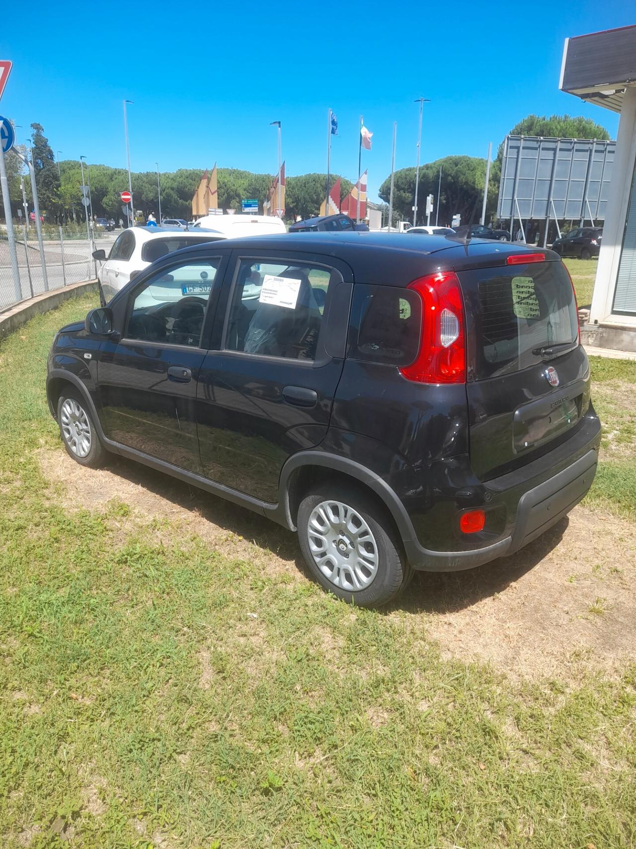 Fiat Panda 1.0 S&S Hybrid KM ZERO