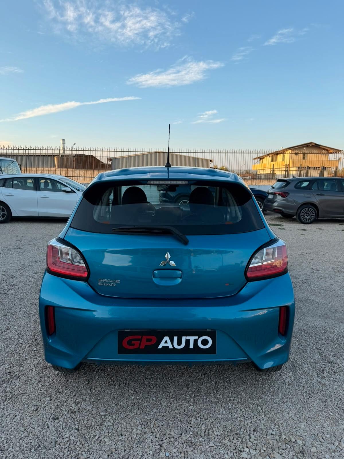 Mitsubishi Space Star 1.2 Intense SDA