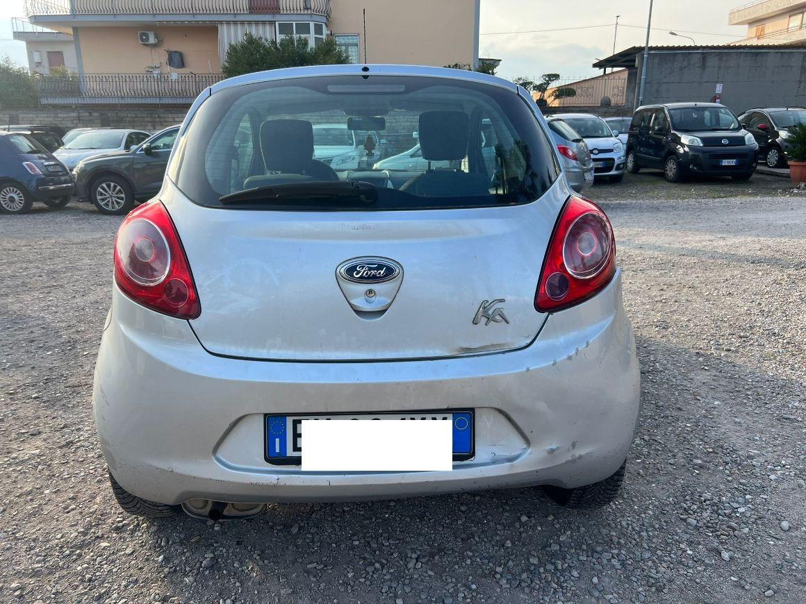 Ford Ka 1.2 + c/esp,tcs 69cv E5 LEGGI