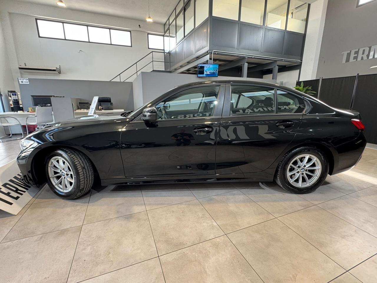 bmw 318d Sport 150cv auto