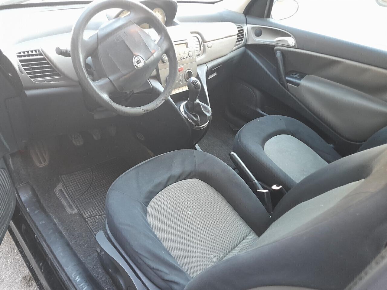 Lancia Ypsilon 1.3 Multijet 16V