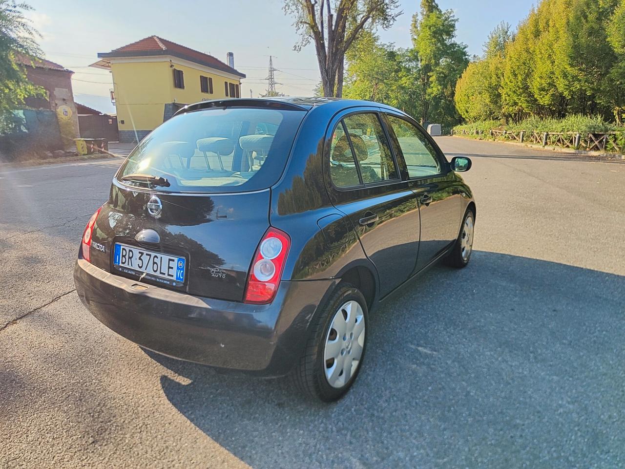 Nissan Micra 1.2 benzina 5 porte