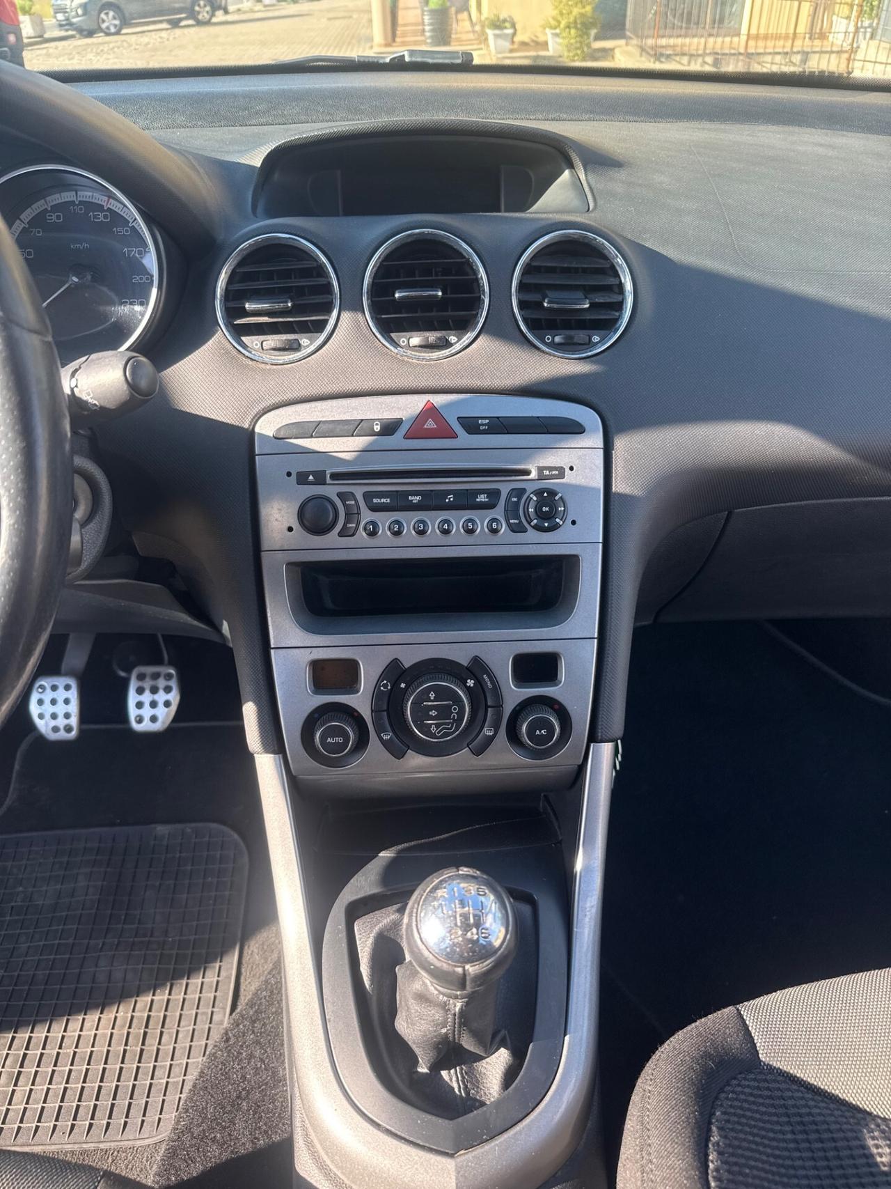 Peugeot 308 1.6 HDi 110cv