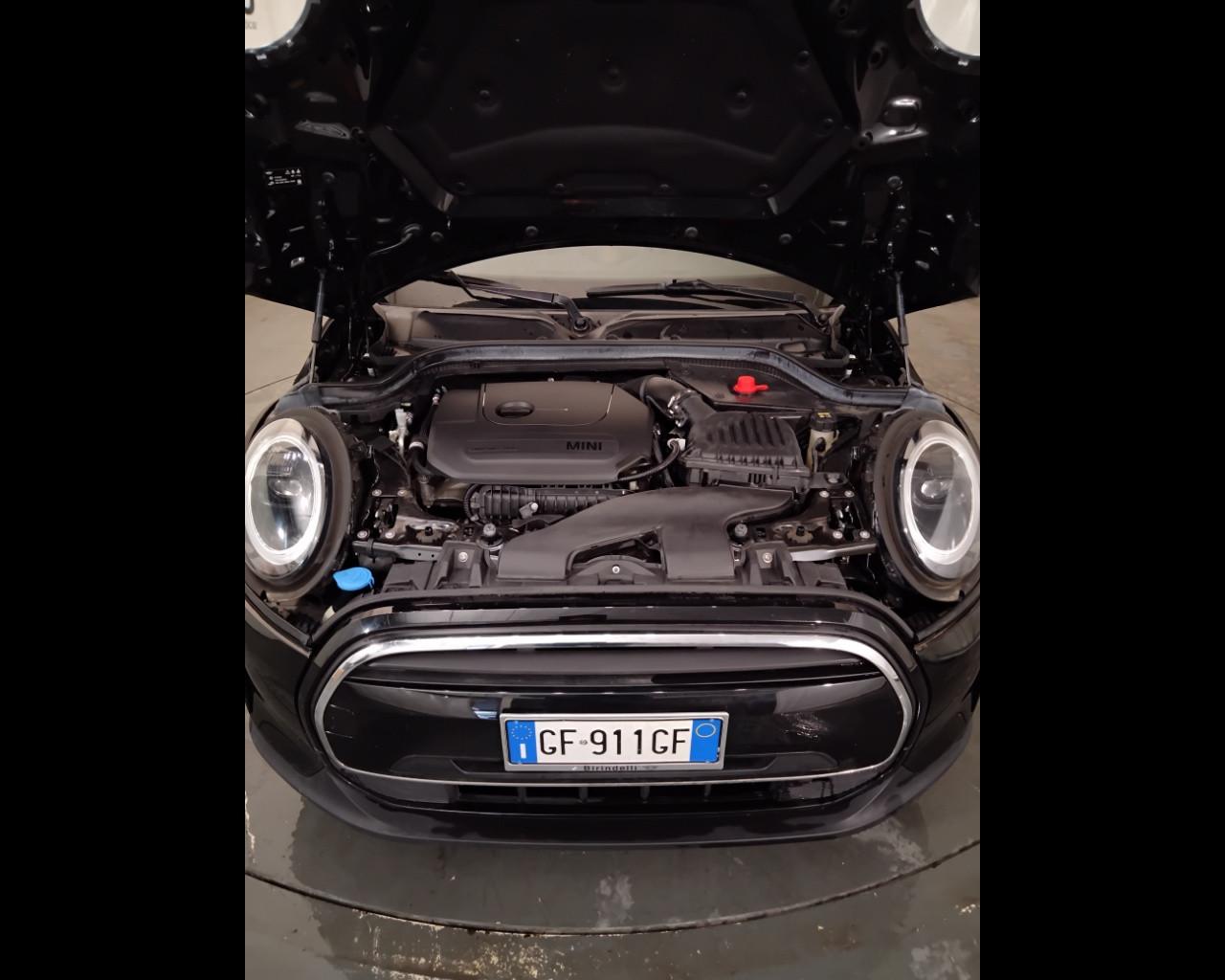 MINI Mini IV F56 2021 3p - Mini 3p 1.5 One Classic 75cv
