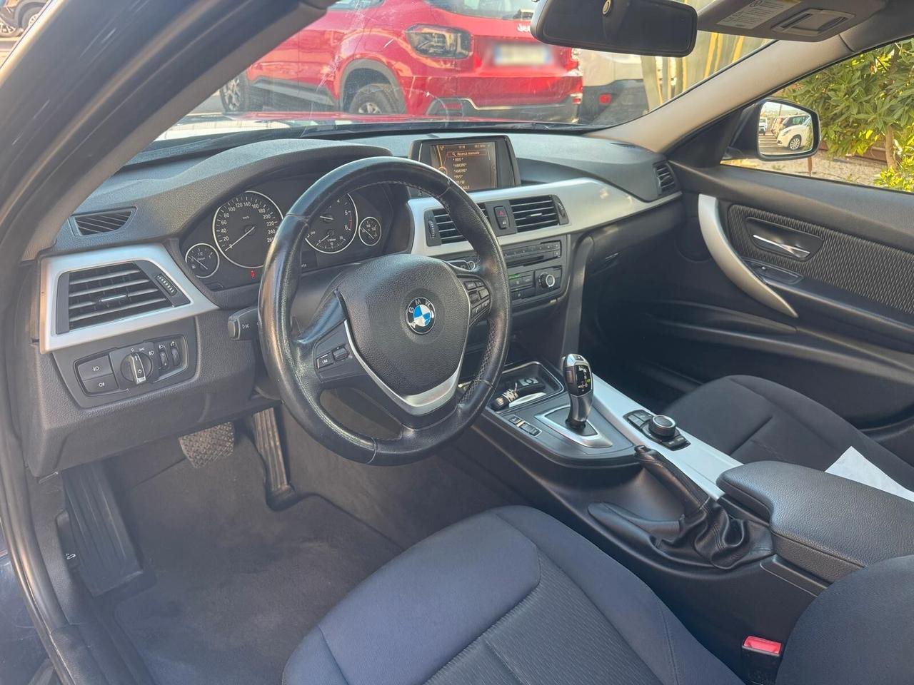BMW SERIE 3 2012 - UNICO PROPRIETARIO