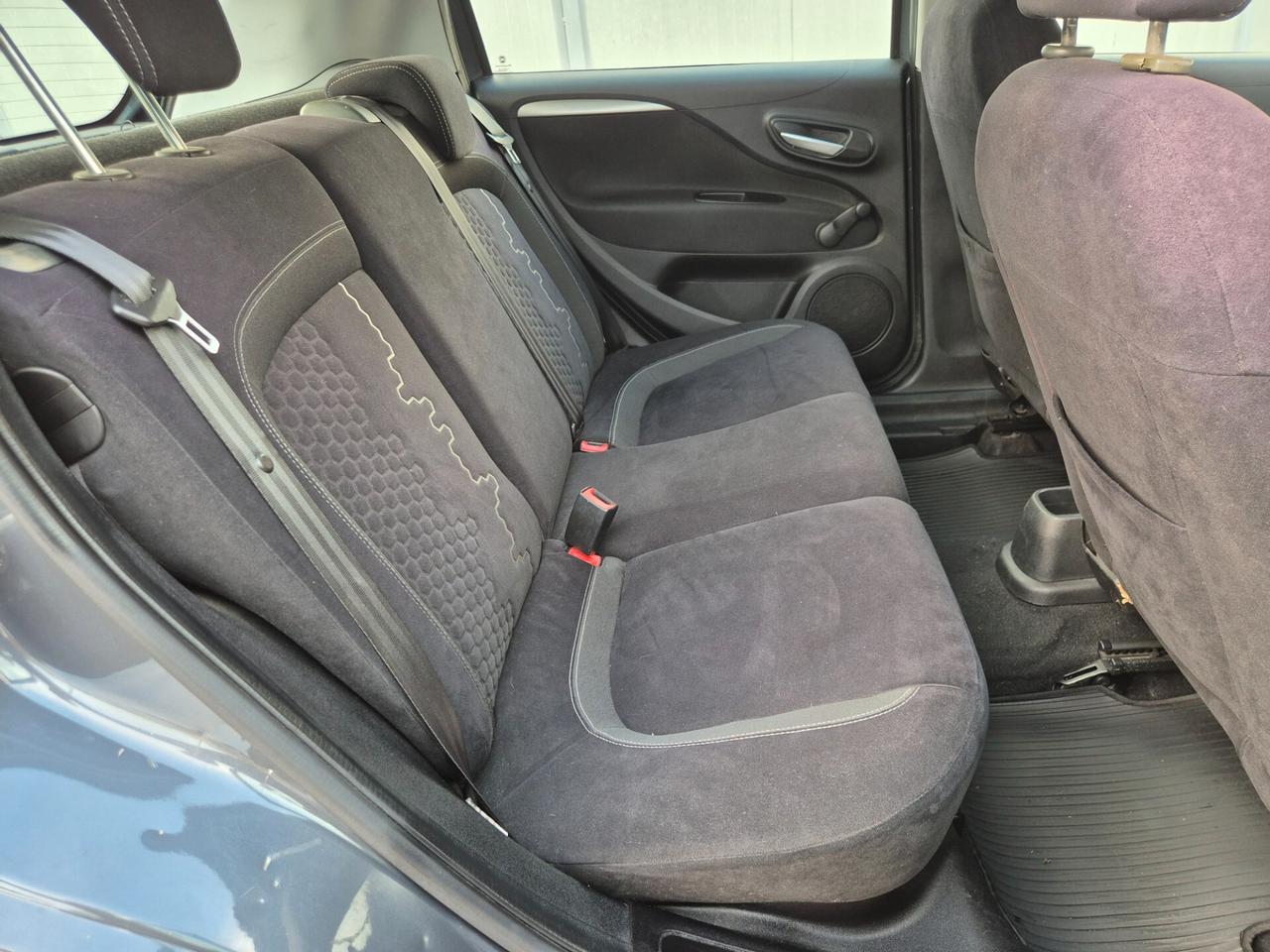 Fiat PUNTO 1.4 GPL RESTAYLING Lounge NUOVA 2014