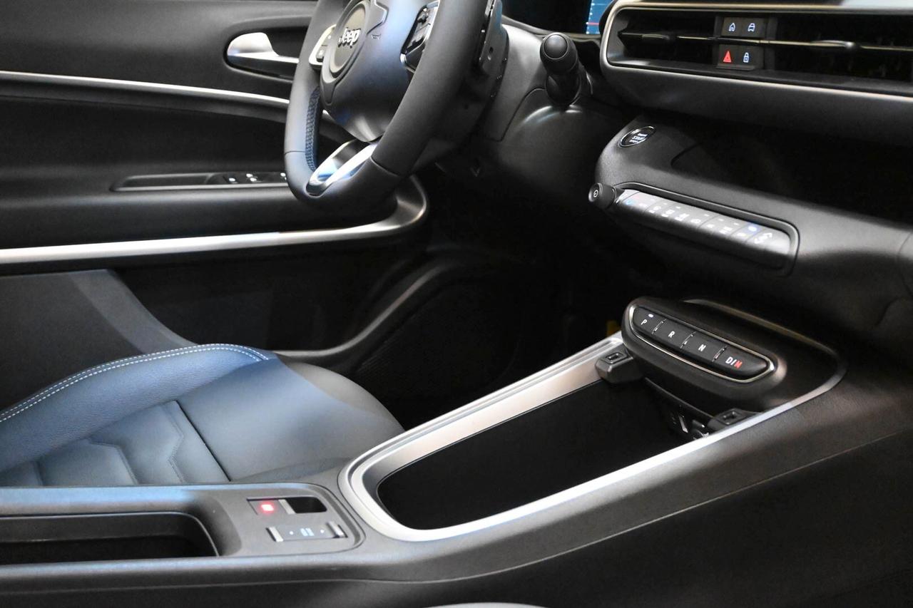 JEEP Avenger Avenger 1.2 Turbo 100 CV MHEV Summit