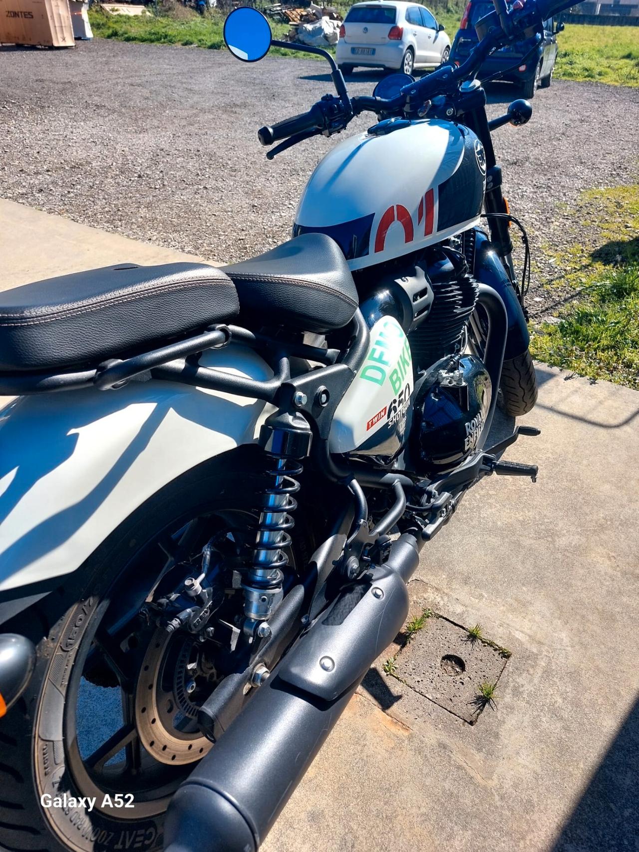 Royal Enfield Shotgun