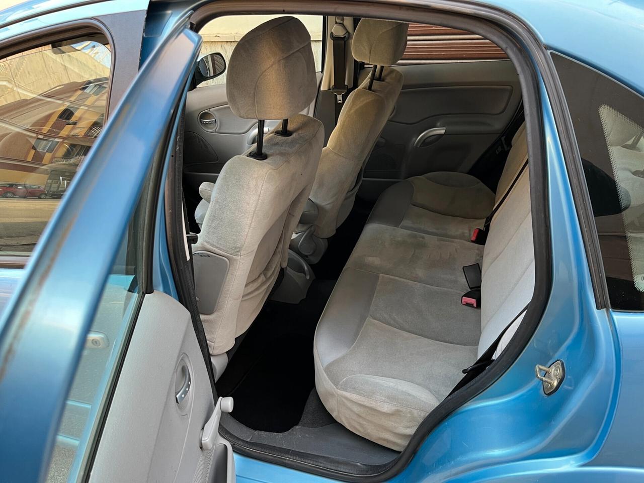 Citroen C3 1.4 HDi 70CV Exclusive