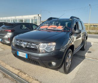 Dacia Duster 1.6 Gpl di Serie 105CV 4x2 Lauréate