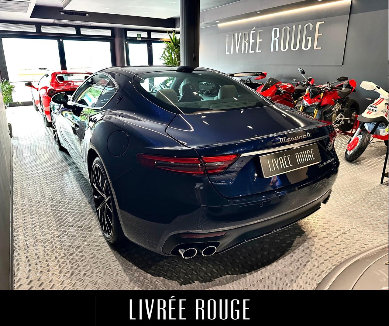 Maserati GranTurismo V6 490 CV AWD Modena