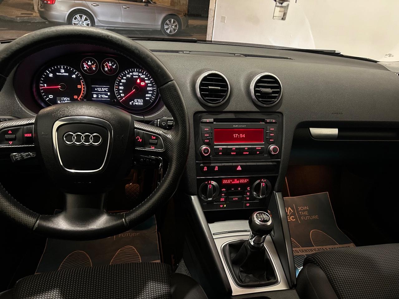 Audi A3 SPB 1.6 TDI 105 CV CR Ambition