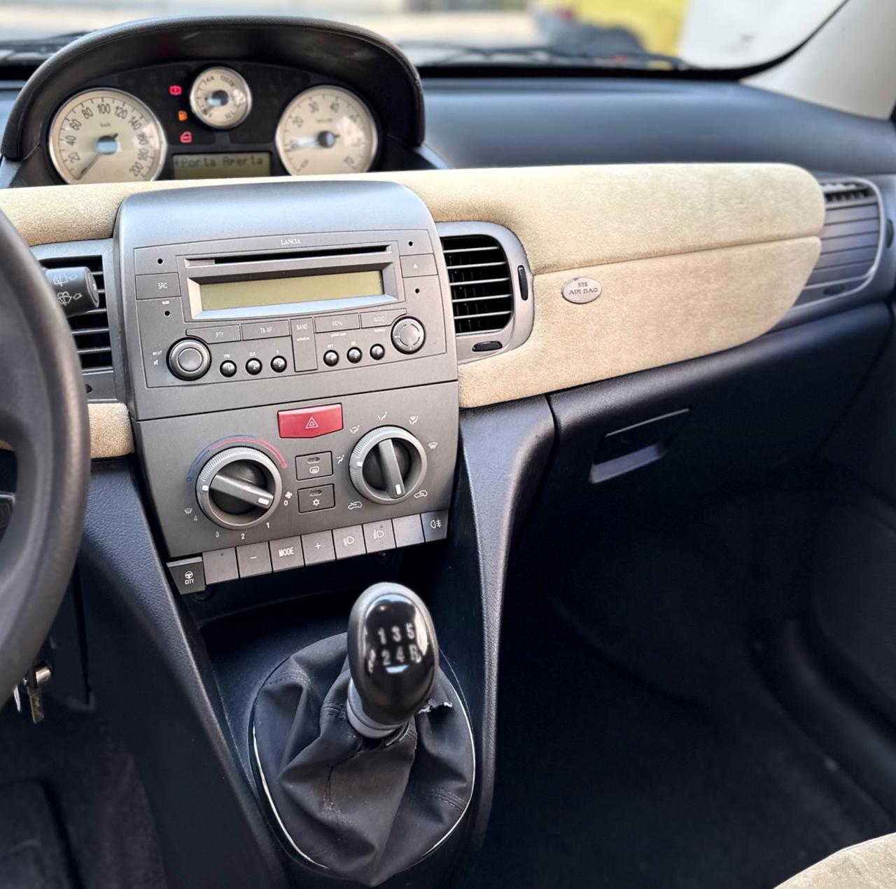 Lancia Ypsilon 1.2 Metano 60 Cv