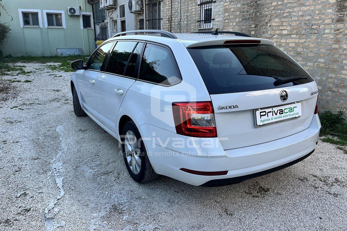 SKODA Octavia 1.6 TDI CR 115 CV DSG Wagon Executive