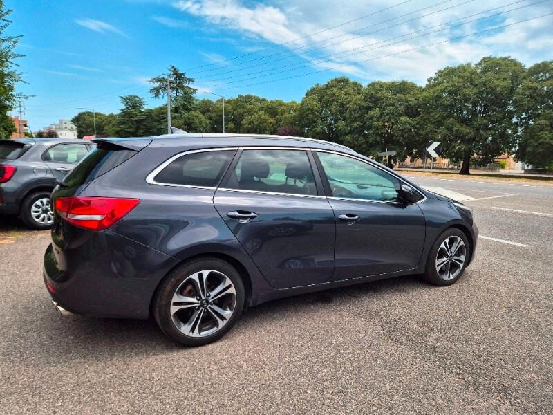 KIA cee'd 2ª serie cee'd 1.6 CRDi 110 CV SW GT...