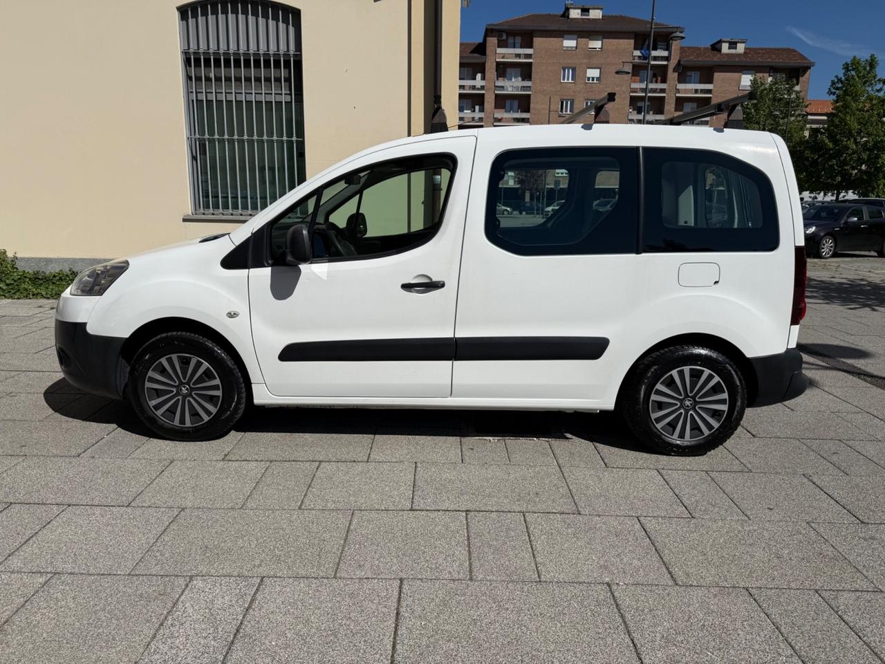 Peugeot Partner BlueHDi 100 S&S PC Furgone