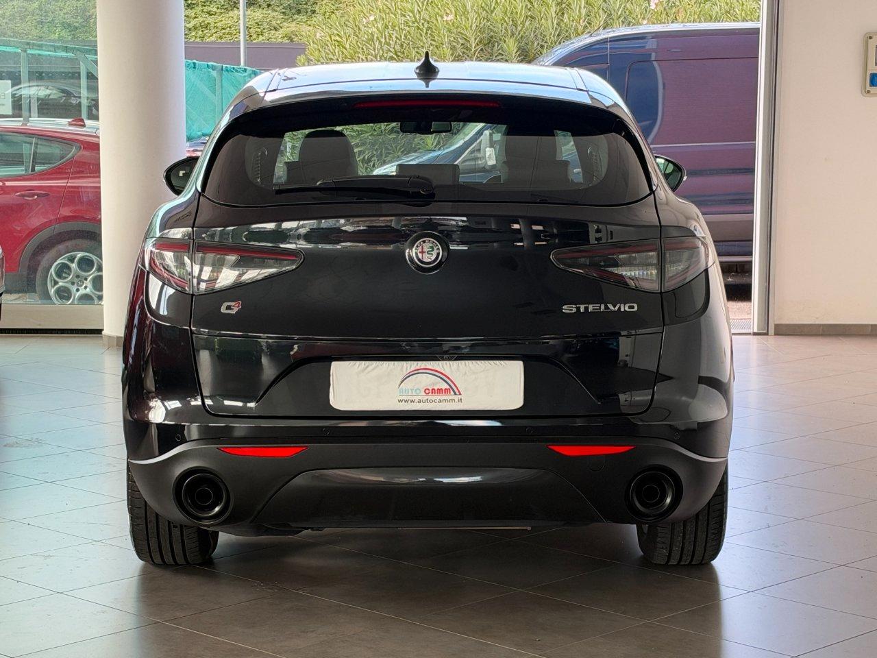Alfa Romeo Stelvio 2.2 t Sprint Q4 210cv auto