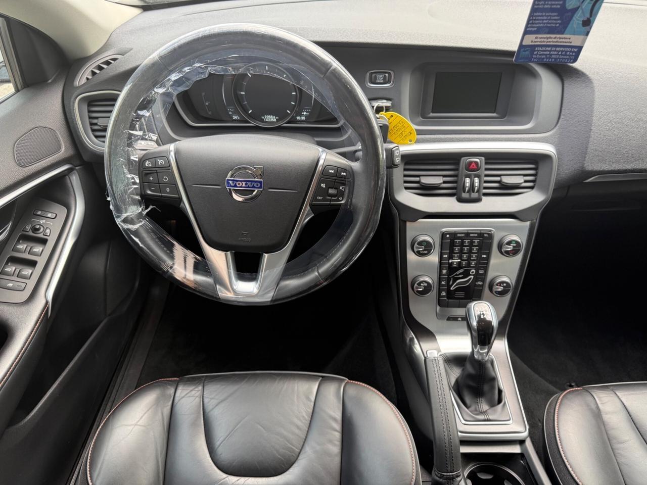 Volvo V40 D2 Ocean Race -1.6 Diesel