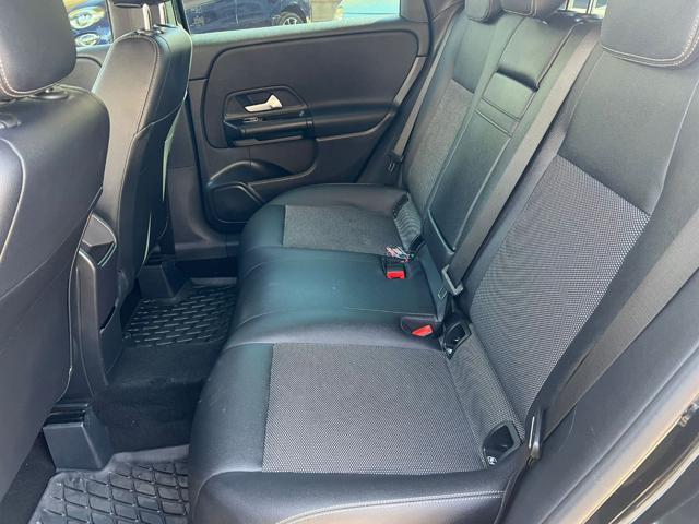 MERCEDES-BENZ B 180 d Automatic Business Extra