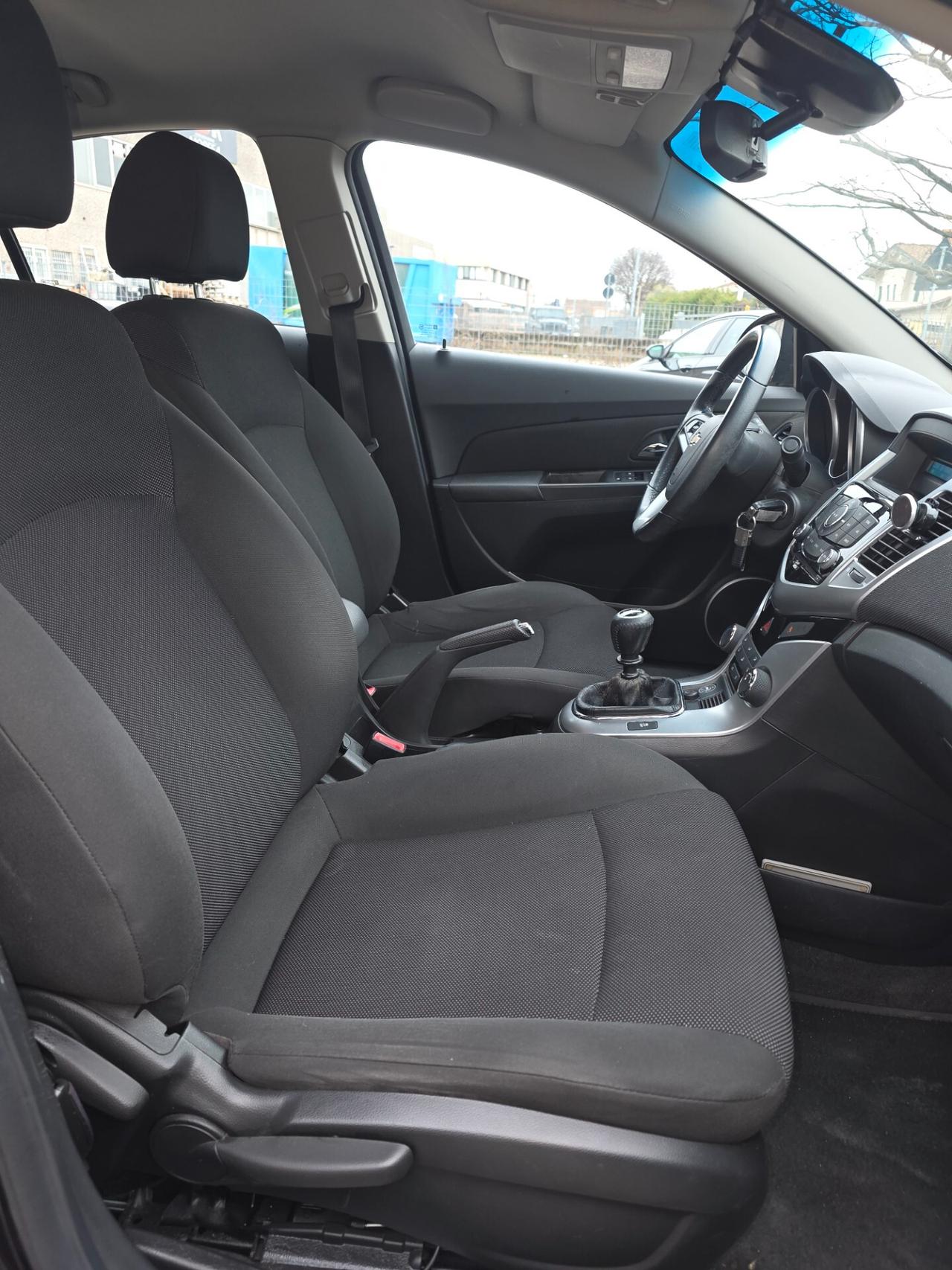 Chevrolet Cruze 1.8 5 porte LT GPL