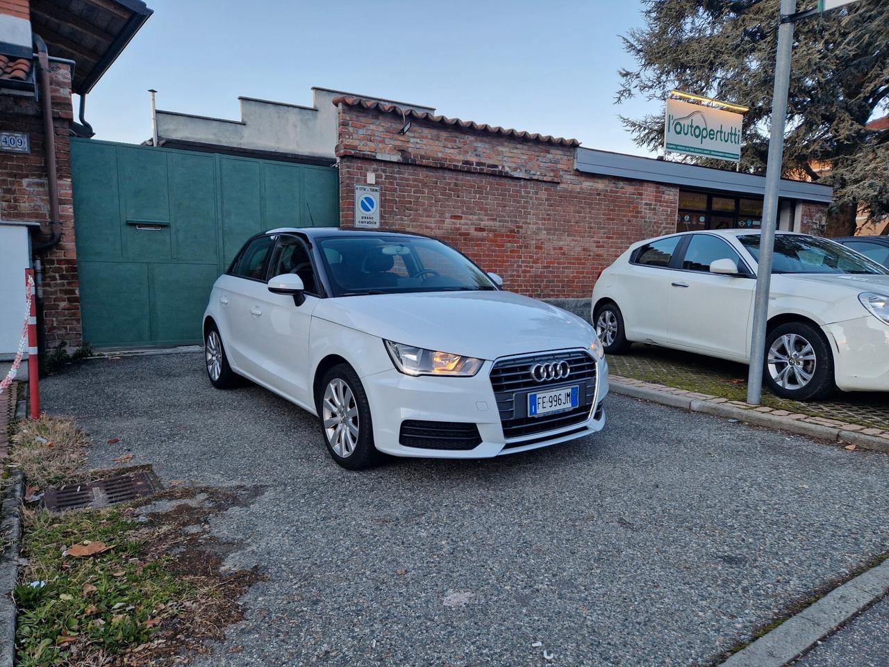 Audi A1 1.0 82CV "54.600 km" Bluetooth, Clima, Start&Stop