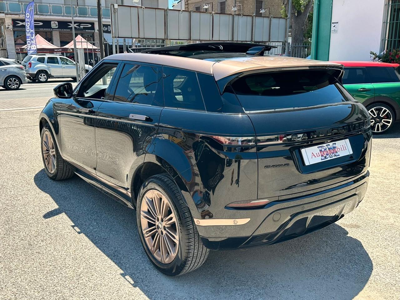 RANGE ROVER EVOQUE AUTOBIOGRAPHY 204 CV AWD - PANO - FULL - UNIPRO