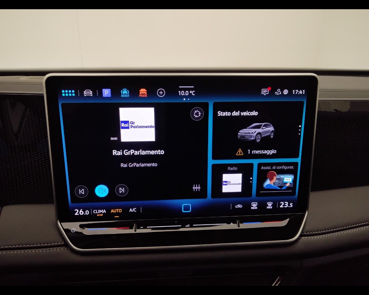 VOLKSWAGEN Tiguan III 2024 - Tiguan 2.0 tdi Life 150cv dsg