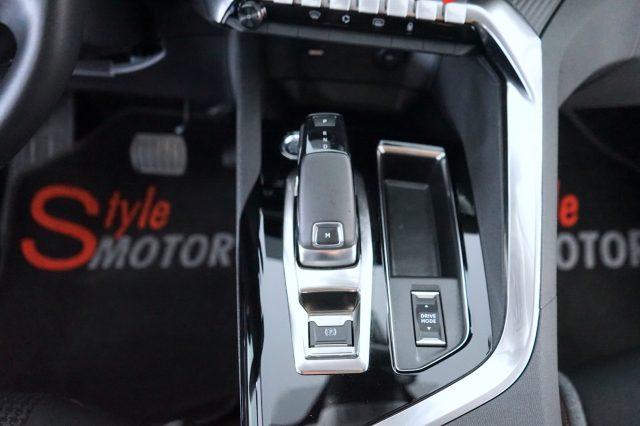 PEUGEOT 5008 BlueHDi 130 S&S EAT8 Active Business 7 Posti