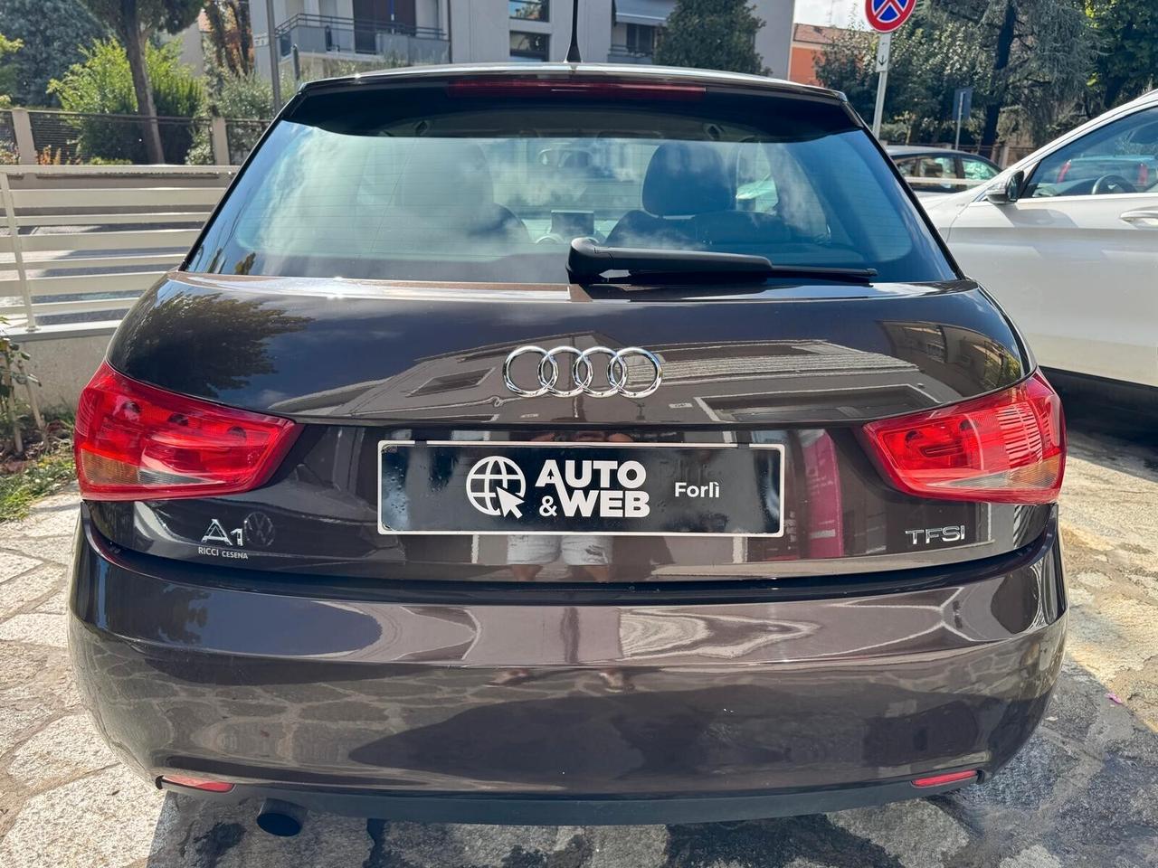 AUDI A1 1.2 TFSI ATTRACTION NEOPATENTATI