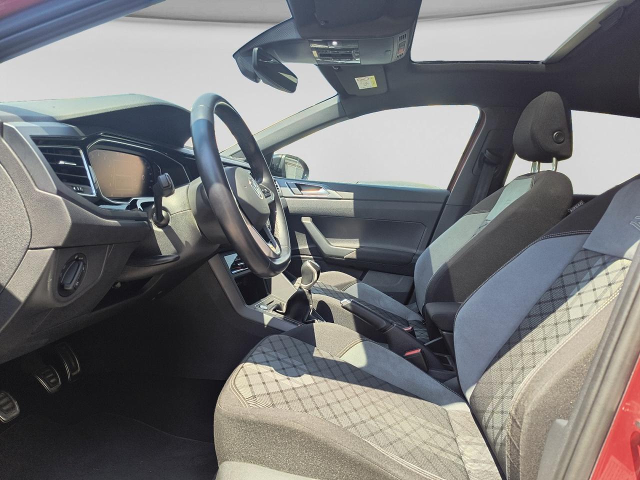 VOLKSWAGEN Taigo - Taigo 1.0 tsi R-Line 110cv
