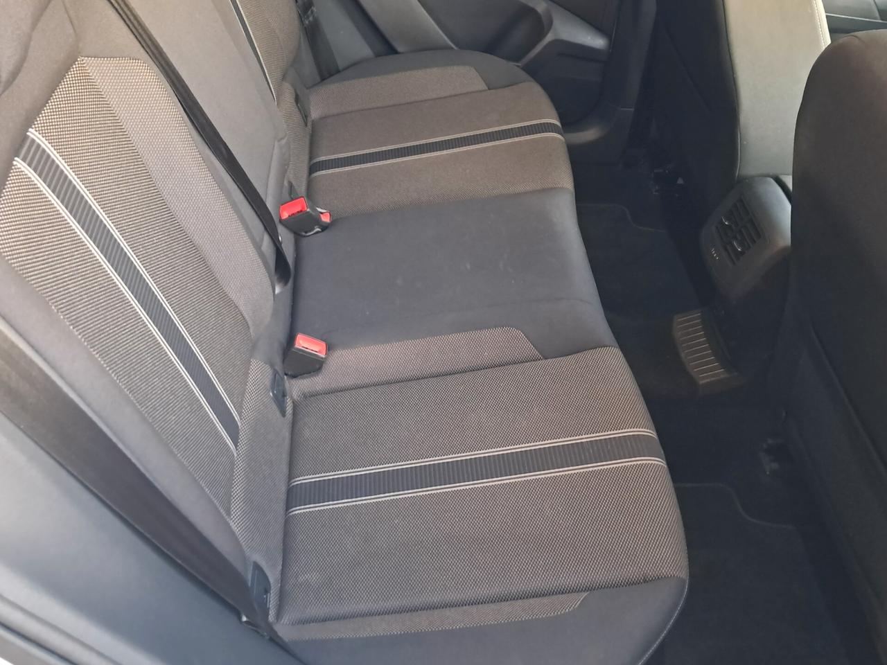 VOLKSWAGEN T-ROC 1.6 TDI SCR Advanced BlueMotion 116 cv