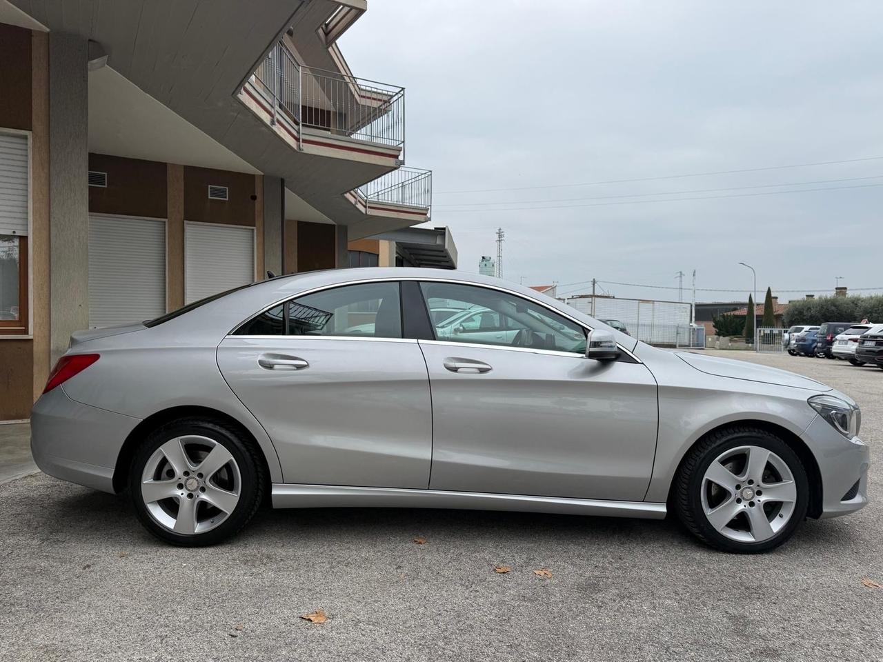 Mercedes-benz CLA 200 d Automatic Premium