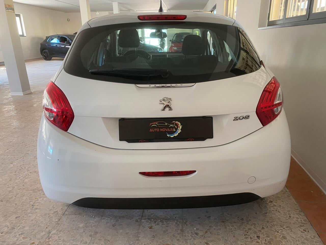 Peugeot 208 1.2 VTi 82 CV 5 porte Allure NEOPATENTATI