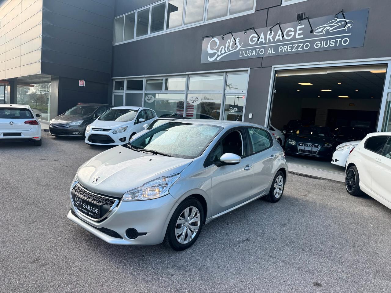 Peugeot 208 1.2 Neopatentati