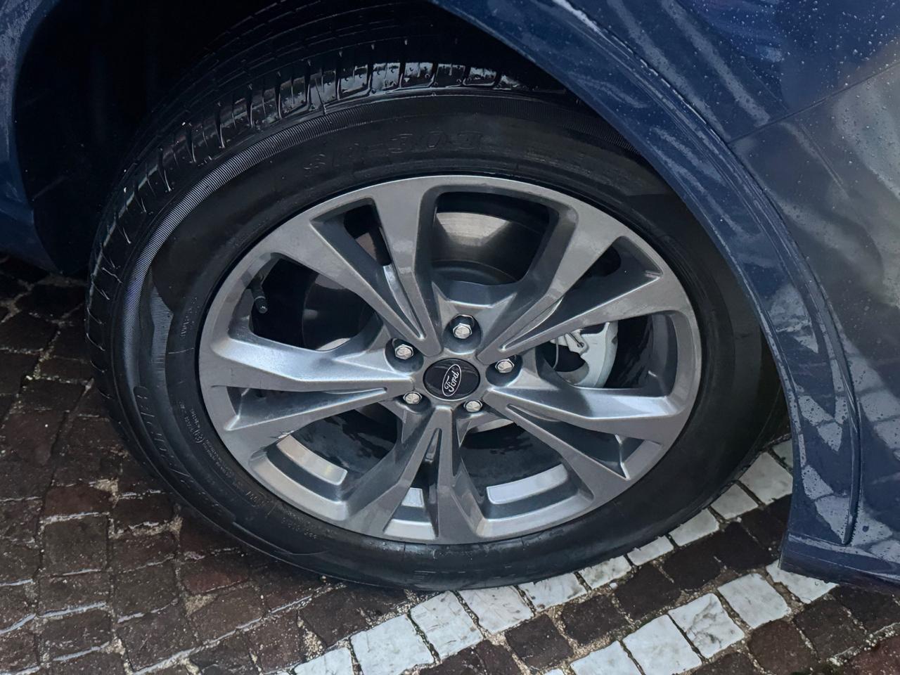 Ford Kuga 2.5 Full Hybrid CVT AWD ST-Line