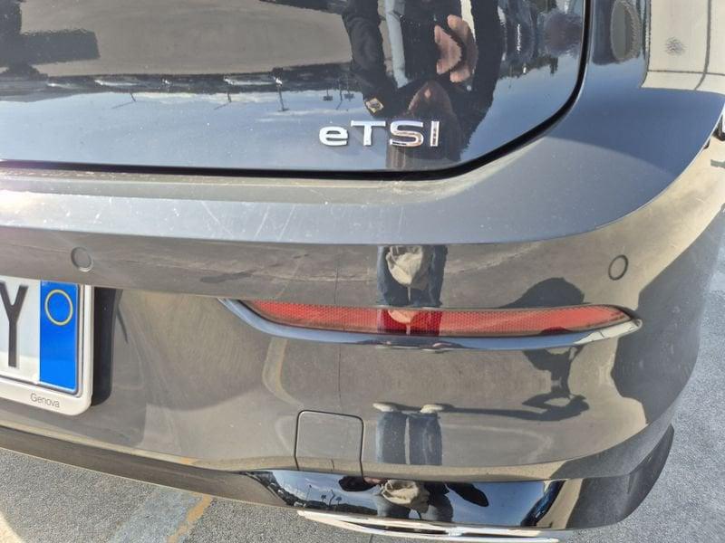 Volkswagen Golf 1.5 etsi evo R-Line 150cv dsg
