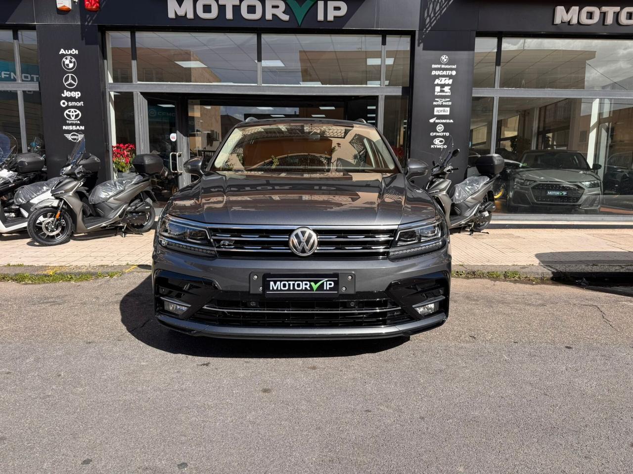 Volkswagen Tiguan 2.0 TDI SCR DSG 4MOTION R-Line TUA DA 305€
