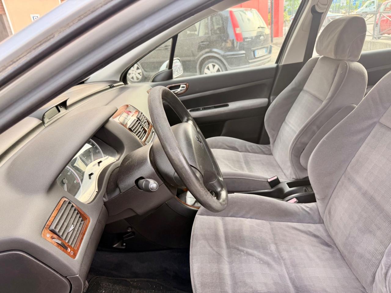 Peugeot 307 1.4 HDi 5p. XT