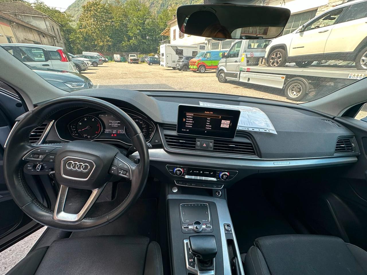 Audi Q5 2.0 TDI 150 CV Business