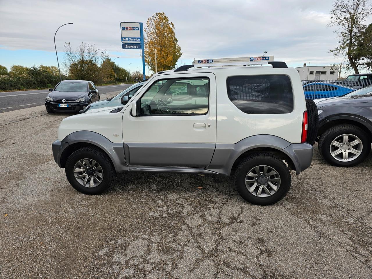 Suzuki Jimny 1.3 4WD A/T Evolution Plus