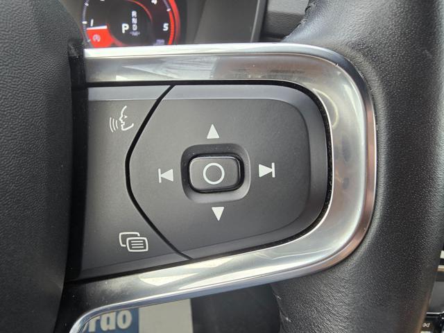 VOLVO XC40 D4 AWD Geartronic Inscription