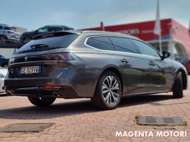 PEUGEOT 508 SW Plug-in Hybrid 225 e-EAT8 Allure