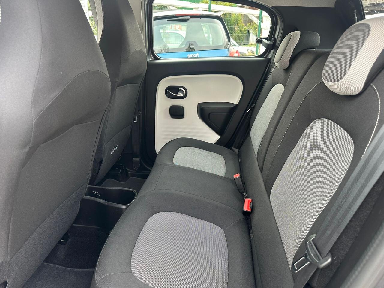 Renault Twingo SCe 73 CV Intens