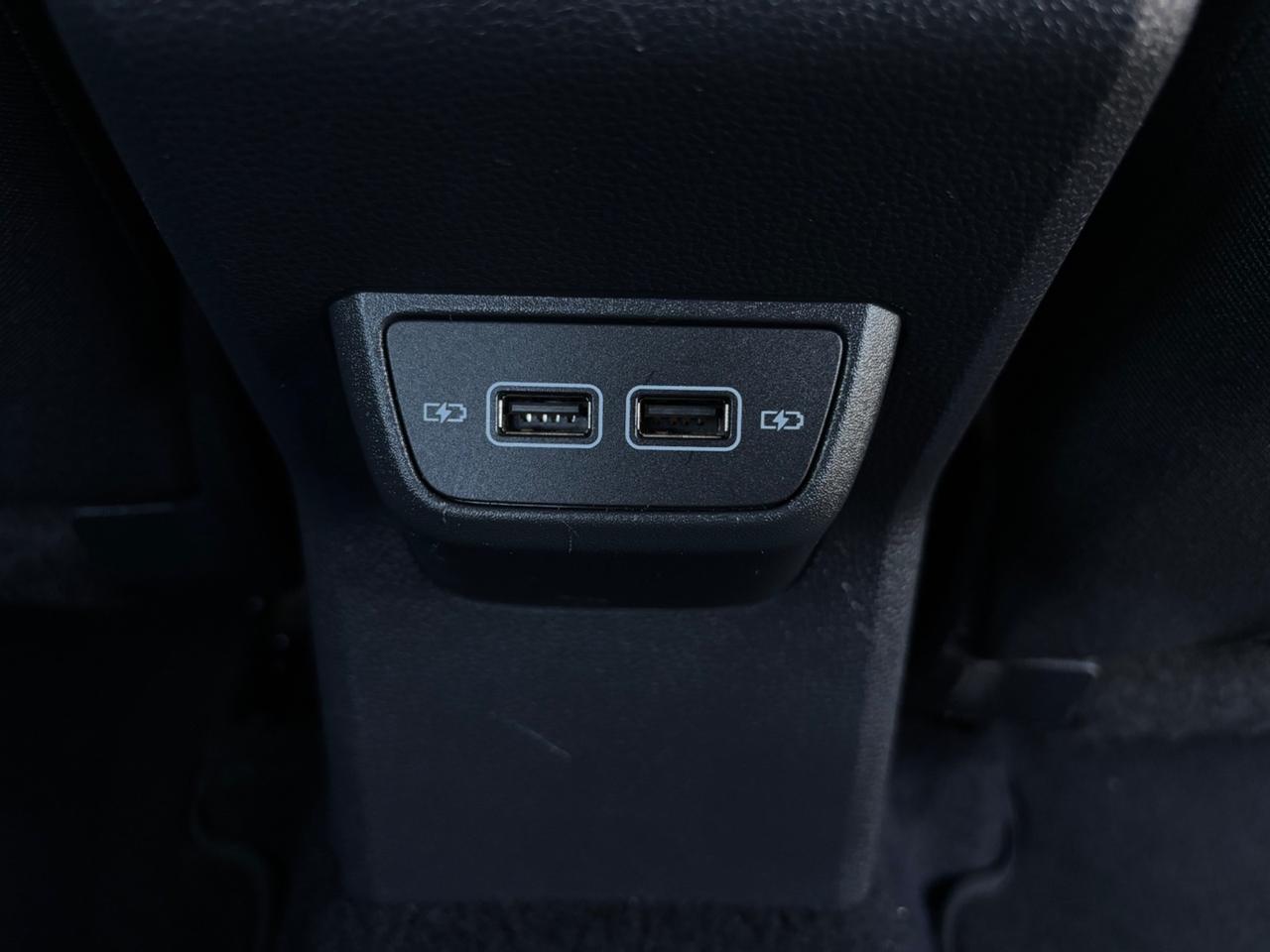 Volkswagen Polo 1.6 TDI. Garanzia. Neopatentati